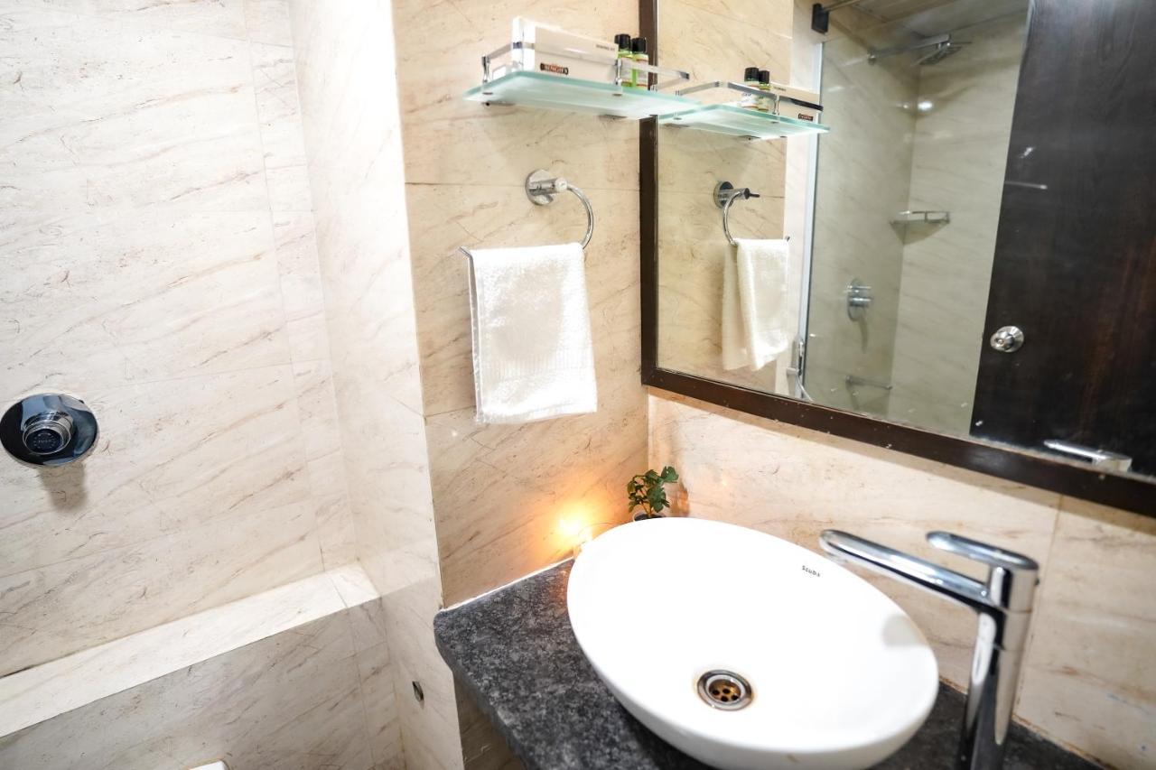 Hotel Singh'S By Wb Inn, Vashi, Navi Mumbai Extérieur photo