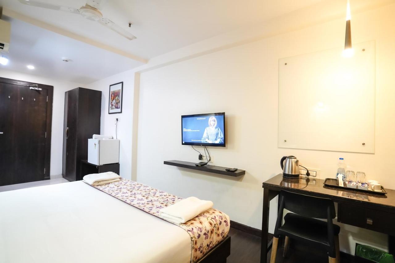 Hotel Singh'S By Wb Inn, Vashi, Navi Mumbai Extérieur photo